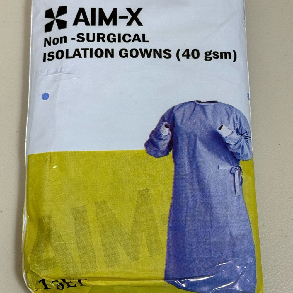 AIM-X Non-Surgical Isolation Gown Lot of 3